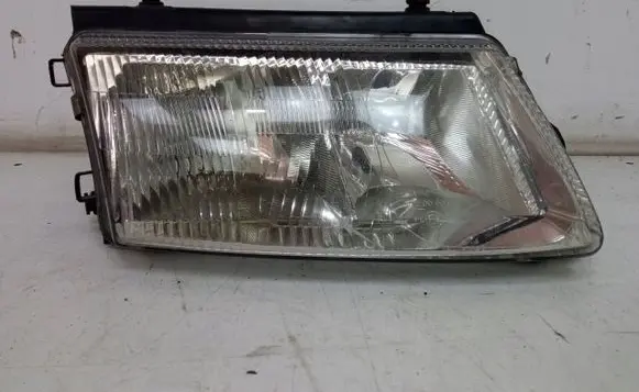 Volkswagen PASSAT B5 Headlight/headlamp 08-141-1101R