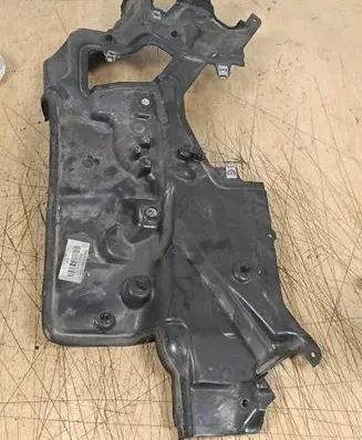 Land Rover Range Rover Sport L494 Other engine bay part FPLA10B812BA