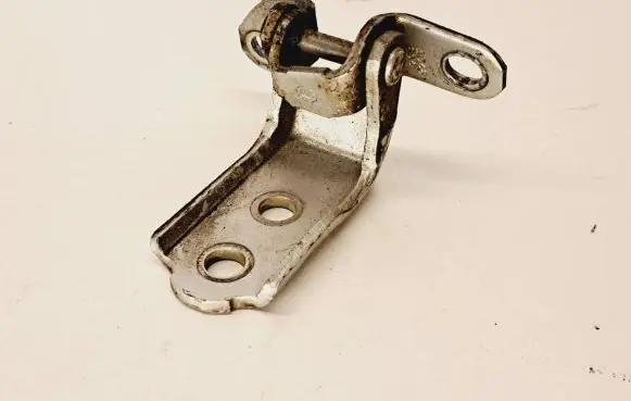 Lexus RX 330 - 350 - 400H Front door upper hinge A046694