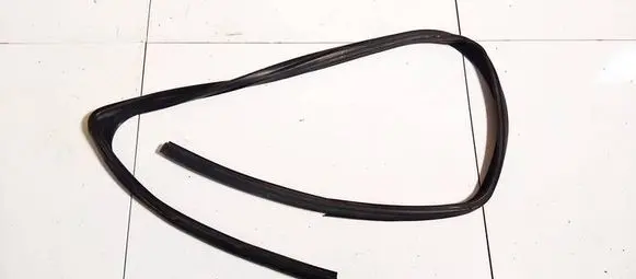 Opel Corsa D Rubber seal front coupe door 469663017