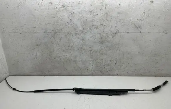 Audi Q7 4L Engine bonnet/hood lock release cable 4L1823535