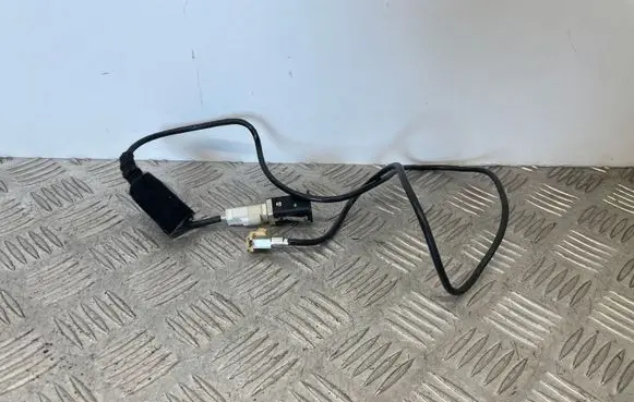 USB socket connector