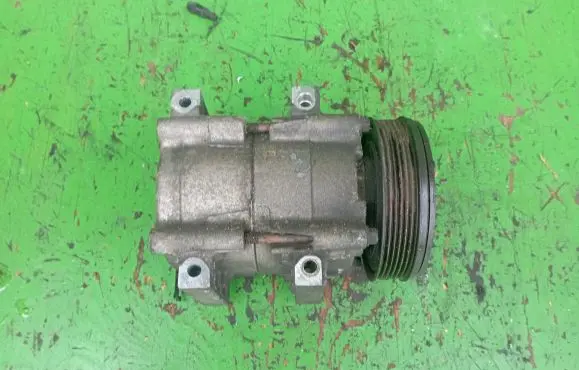 Ford Explorer Air conditioning (A/C) compressor (pump) F77H19D629BA