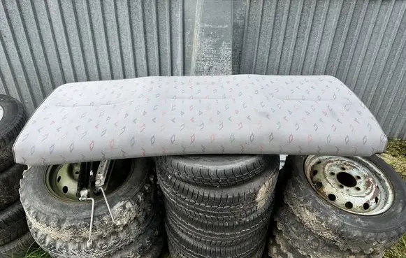 Volkswagen Transporter - Caravelle T4 Rear seat 