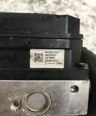 Nissan X-Trail T30 ABS Pump 20481935 B4Z021041