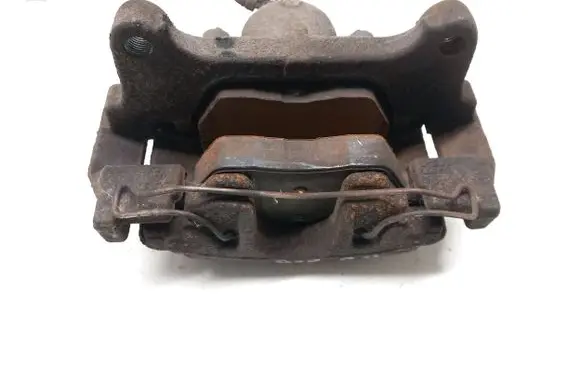 Skoda Superb B6 (3T) Front brake caliper