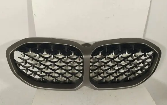 BMW 1 F40 Front grill 450961