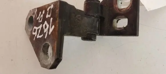 Volkswagen Golf VI Front door upper hinge