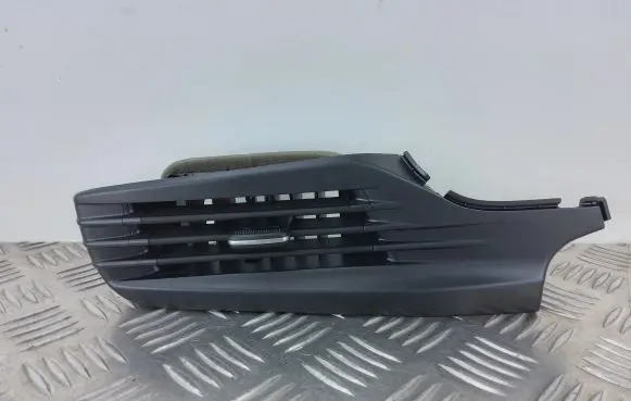 Hyundai i20 (BC3 BI3) Dashboard side air vent grill/cover trim 84790Q0000