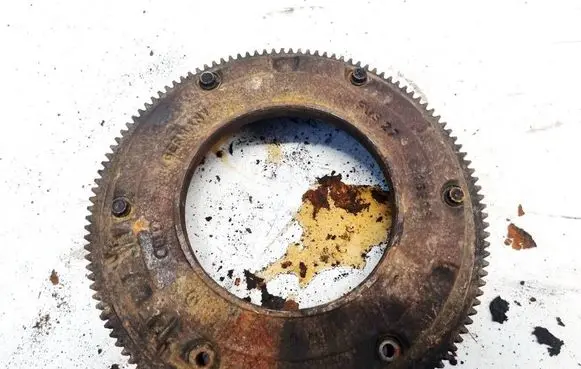 Volkswagen Jetta II Flywheel 067105273g