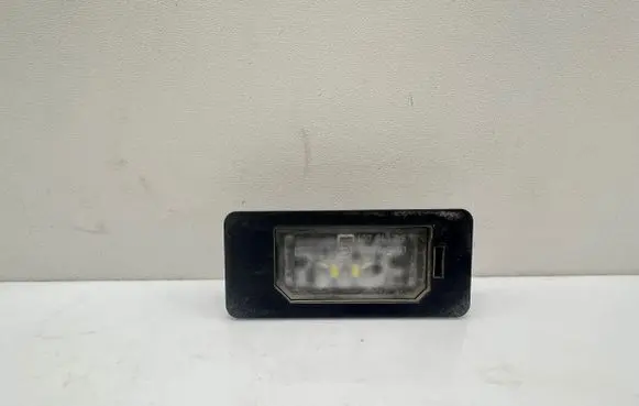 BMW 5 G30 G31 Number plate light 9481842