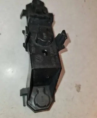 Volkswagen Sharan Tail light bulb cover holder 7M3945257