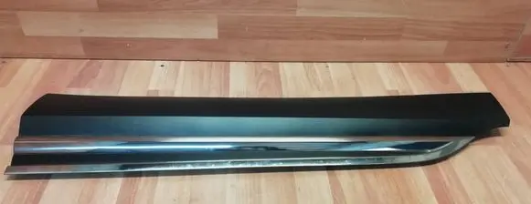 Renault Espace V (RFC) Front door trim (molding) 808771269R