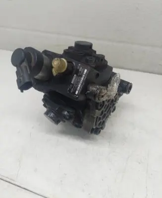 Hyundai i30 Fuel injection high pressure pump 331002A420 01004842860 0445010206