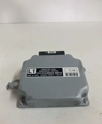 Lexus RX 450H Air suspension control unit module (rear) 8924348010