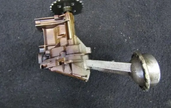Renault Megane I Oil pump 7700600120 7700600532