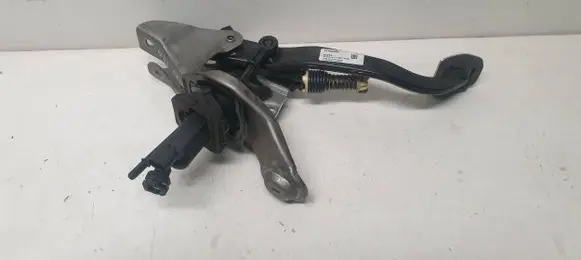 Volvo V60 Brake pedal BQ6FA 31400460 13443888