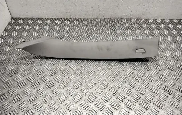 BMW X5 F15 (A) pillar trim 7284709