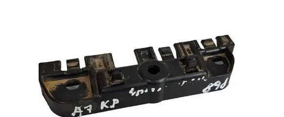 Fender mounting bracket