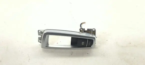 BMW X3 F25 Hand parking brake switch 6822518