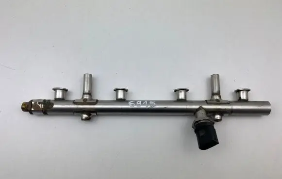 Audi A3 S3 8V Fuel injectors set 06K133317G