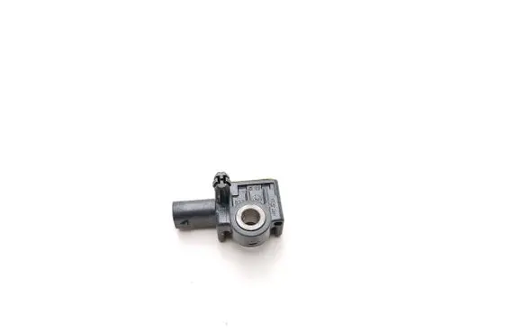 Mercedes-Benz GL X166 Airbag deployment crash/impact sensor A1668210151 56054085AA 3674365
