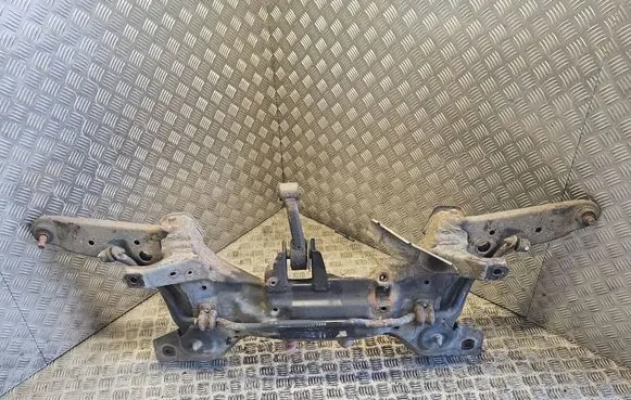 Hyundai i10 Front subframe 624000X000
