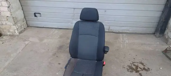 Mercedes-Benz Vito Viano W639 Front driver seat 