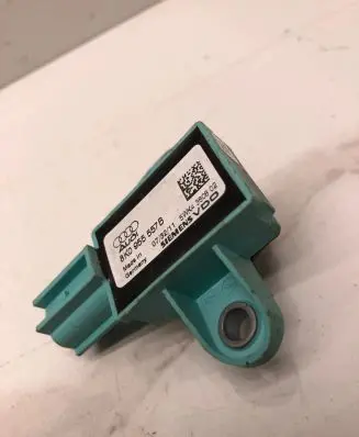Audi A6 S6 C6 4F Airbag deployment crash/impact sensor 8K0955557B 5WK4380802