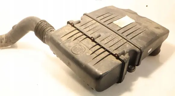Air filter box