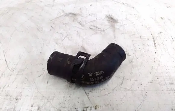 Audi A6 S6 C7 4G Engine coolant pipe/hose 03L121137AF