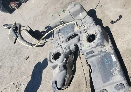 Audi Q7 4L Fuel tank 350KM