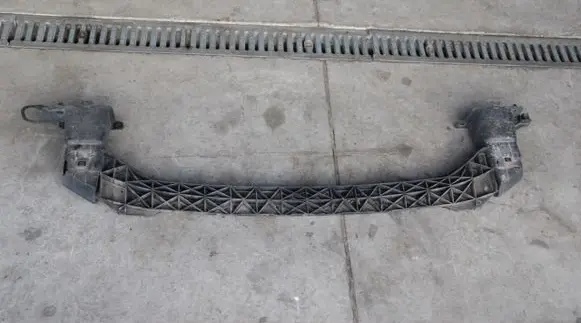 Citroen DS4 Front bumper cross member 625001359R