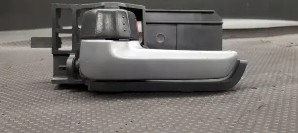 Suzuki Alto Front door exterior handle 83130-75J0