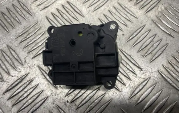 Mercedes-Benz X-class W470 A/C air flow flap actuator/motor 277304JG3B
