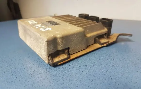 Toyota Avensis T250 Fuel injection control unit/module 8987120070 1310001371