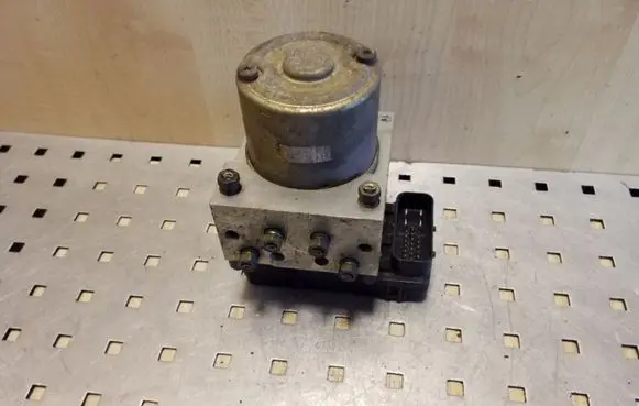 Mazda Premacy ABS Pump CB77437AZ A104400132