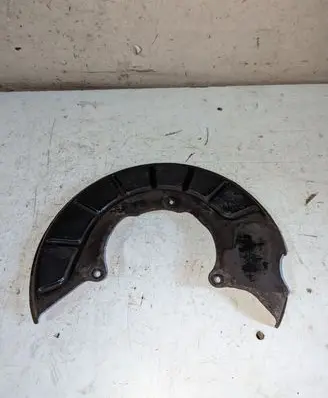 Volkswagen PASSAT CC Front brake disc dust cover plate 1K0615311