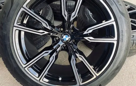 BMW X7 G07 R21 alloy rim 