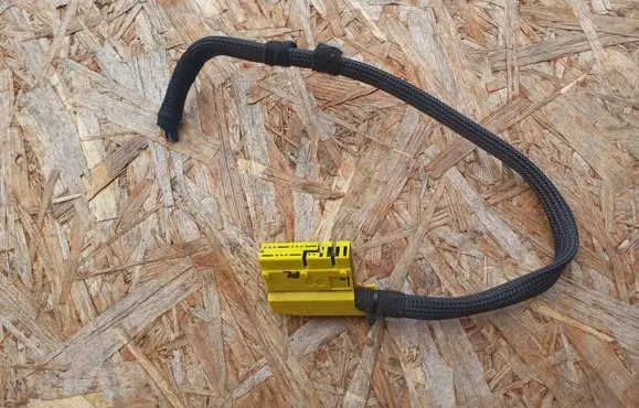 BMW 1 E81 E87 Seat wiring loom 6954588