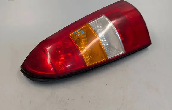 Opel Astra G Rear/tail lights 393032