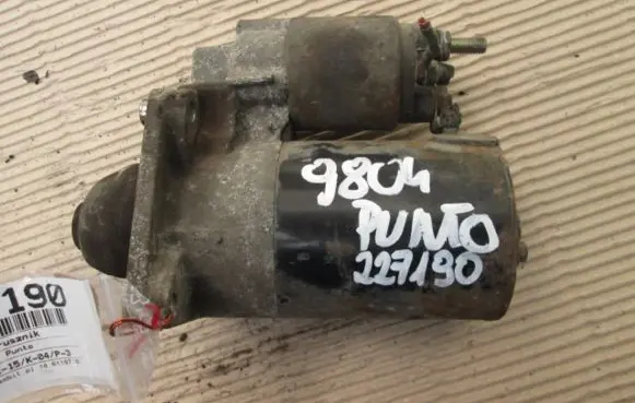 Fiat Punto (176) Starter motor