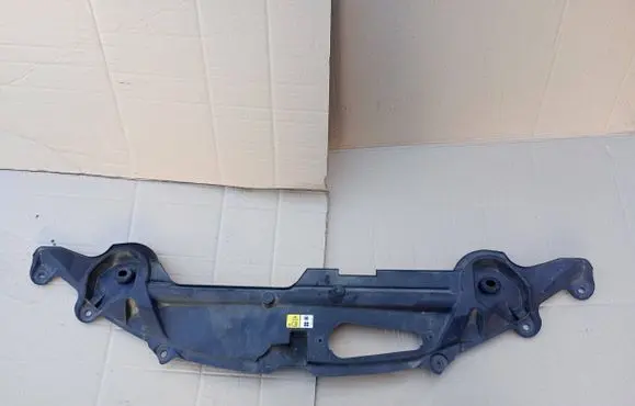 Radiator trim