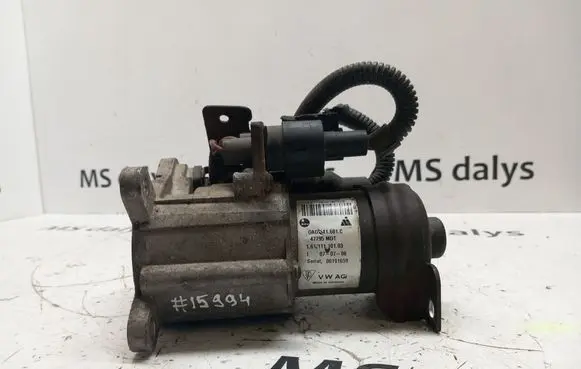Volkswagen Touareg I Gearbox-reducer motor 16111110103