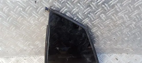 Mazda 6 Rear side window