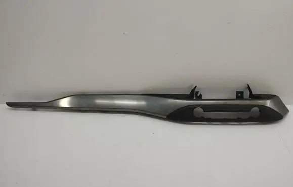 Ford Focus Dashboard glove box trim JX7BA045H92CGSMU4