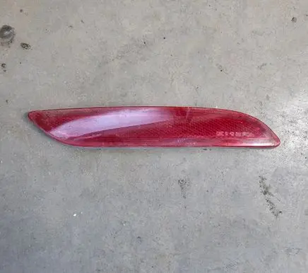 Chrysler Pacifica Rear tail light reflector 68230394AA
