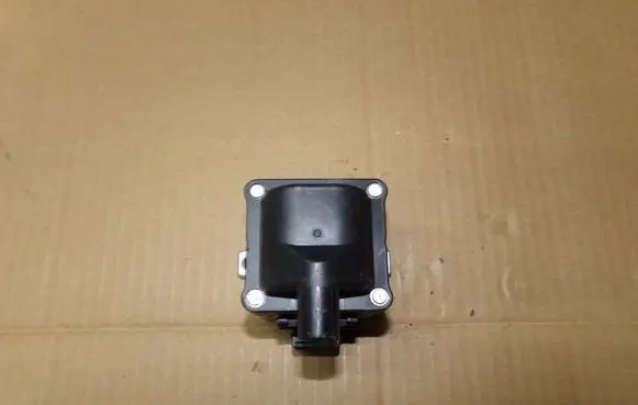 Volkswagen Golf III High voltage ignition coil ICZ98114