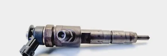 Citroen C4 II Fuel injector 0445110739