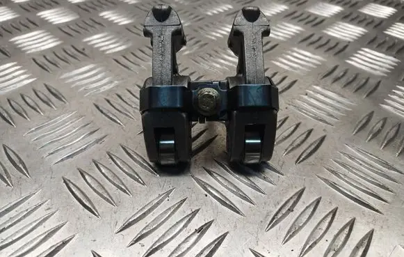 Renault Espace - Grand espace IV Valve rocker arm 8200007915